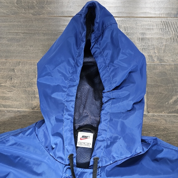 Vintage Nike Men's Windbreaker sz large - Picture 4 of 8